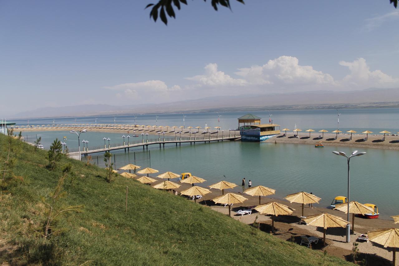 Bahoriston Hotel Guliston المظهر الخارجي الصورة